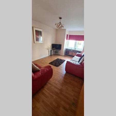 Lovely 2 Bed Apartment Close To Aberdeen Beach! Ngoại thất bức ảnh
